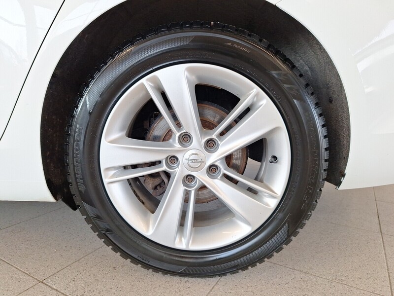 Opel Insignia vaihtoauto