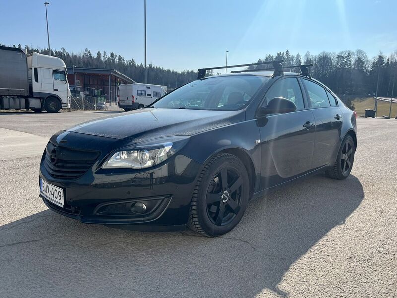 Opel Insignia vaihtoauto