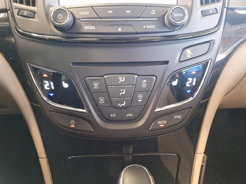 Opel Insignia vaihtoauto