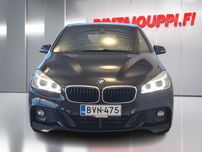BMW 225 vaihtoauto