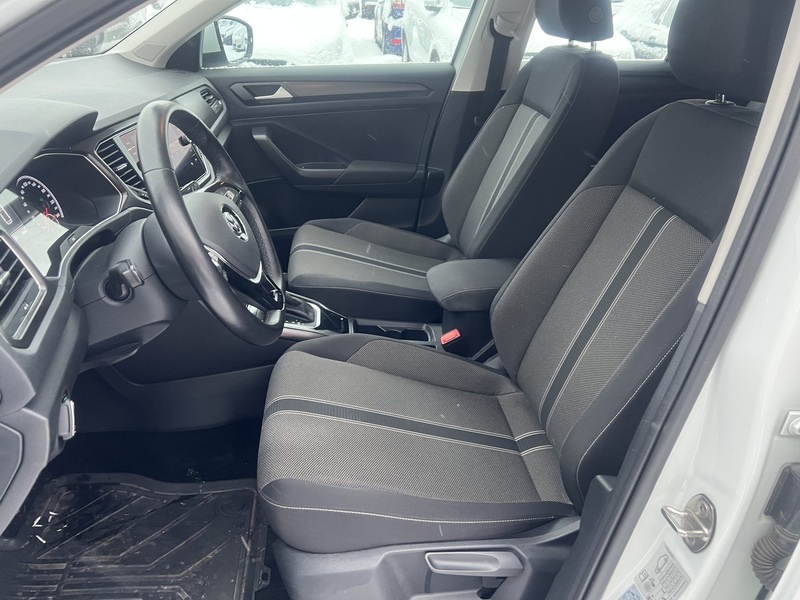 Volkswagen T-Roc vaihtoauto