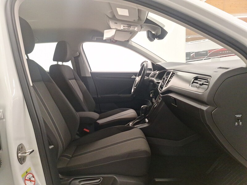 Volkswagen T-Roc vaihtoauto