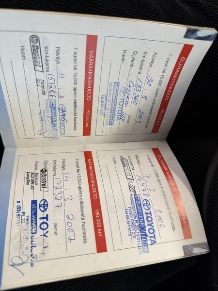 Toyota Avensis vaihtoauto