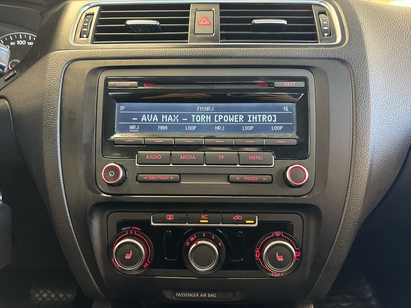 Volkswagen Jetta vaihtoauto