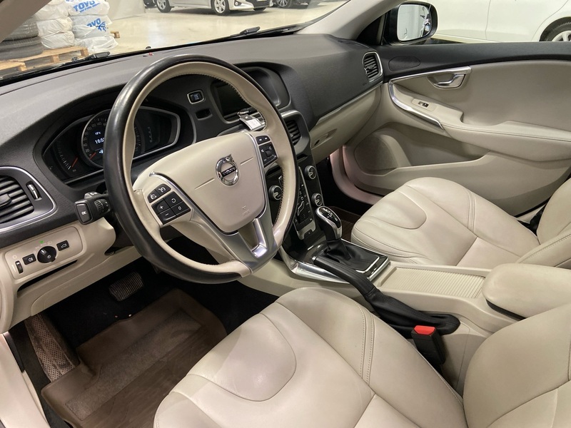 Volvo V40 vaihtoauto