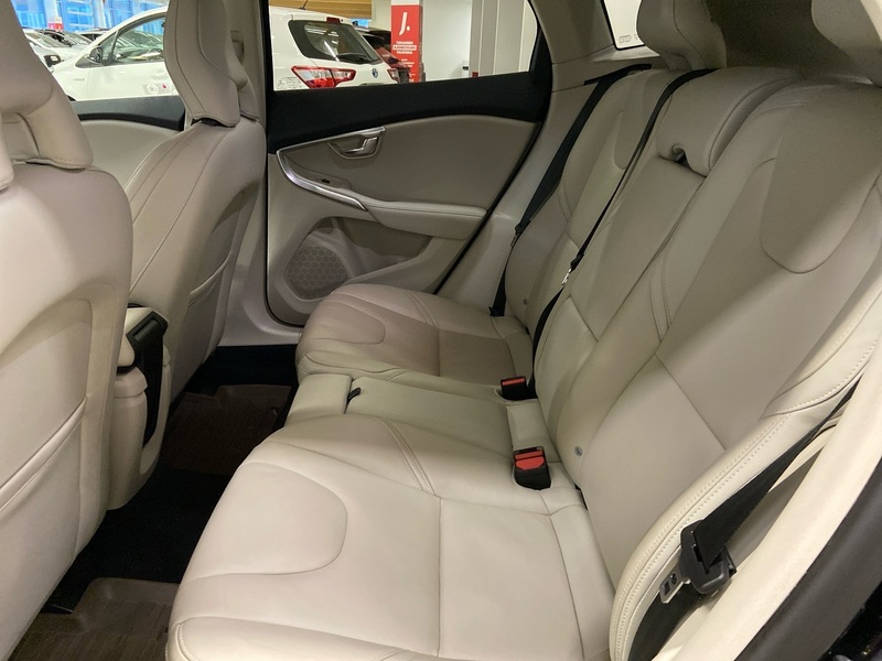 Volvo V40 vaihtoauto