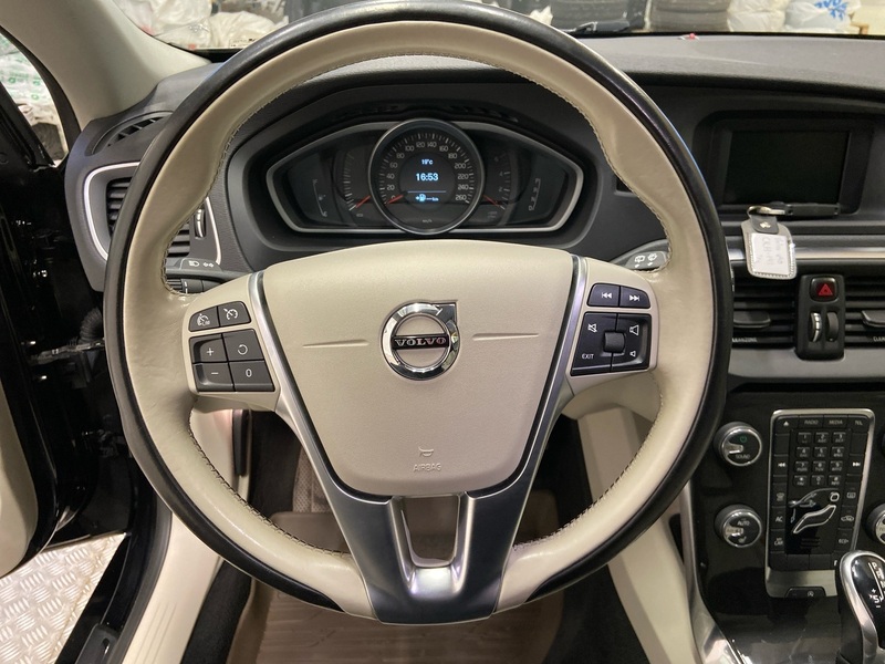 Volvo V40 vaihtoauto