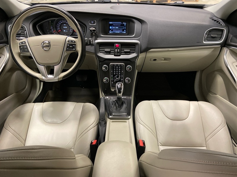 Volvo V40 vaihtoauto