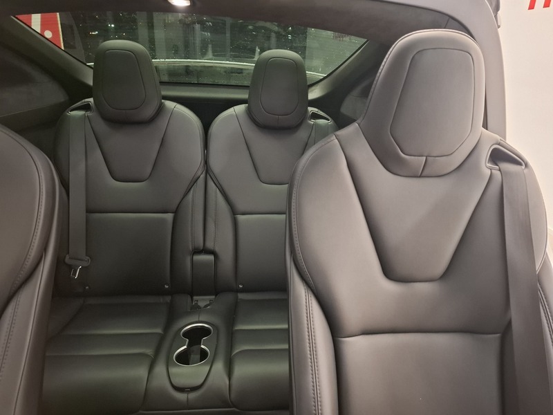 Tesla Model X vaihtoauto