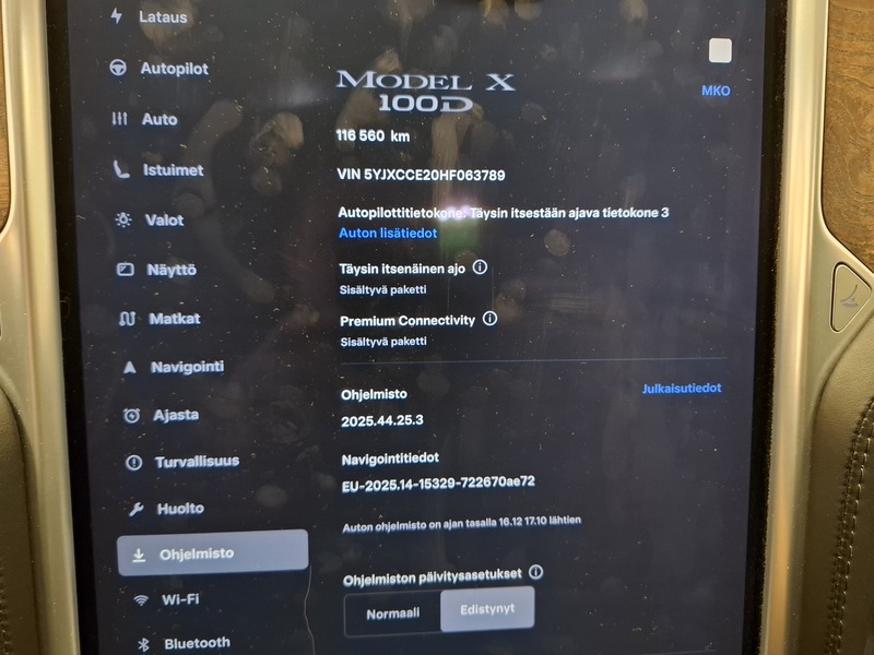 Tesla Model X vaihtoauto