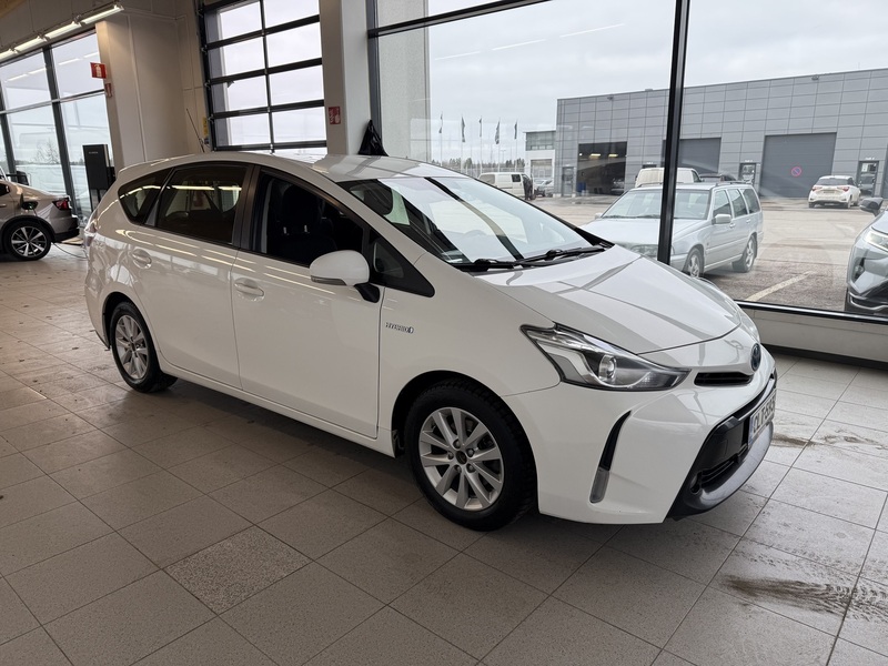 Toyota Prius+ vaihtoauto