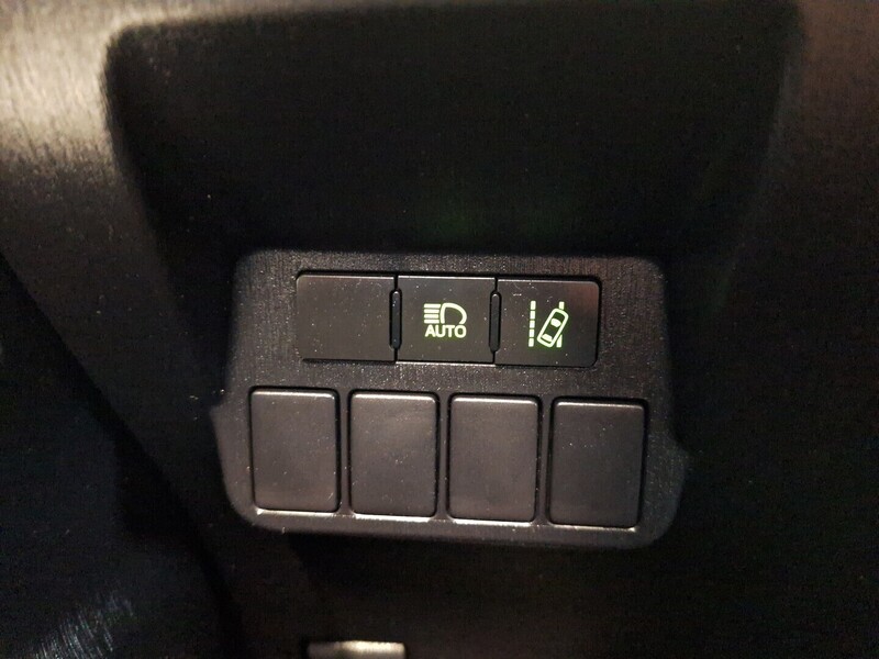 Toyota Prius+ vaihtoauto