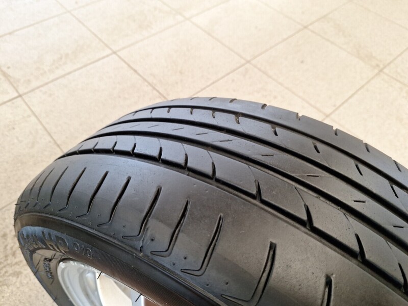 Toyota Prius+ vaihtoauto