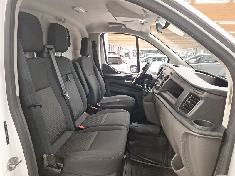 Ford Transit Custom vaihtoauto