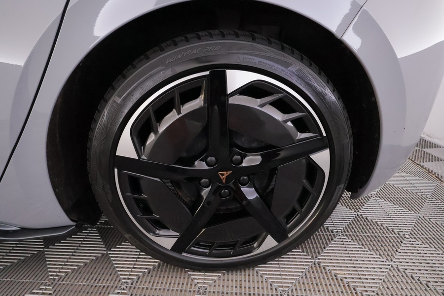 Cupra Born vaihtoauto