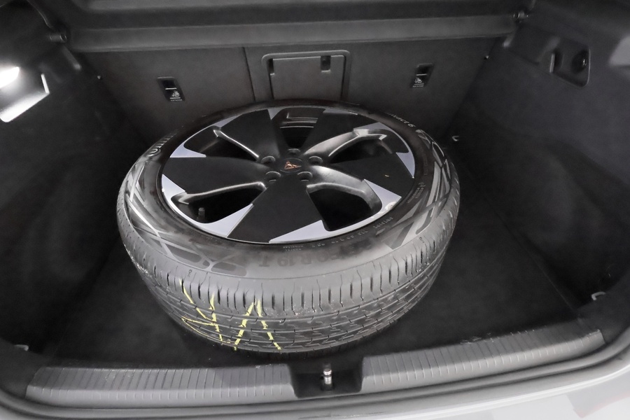 Cupra Born vaihtoauto