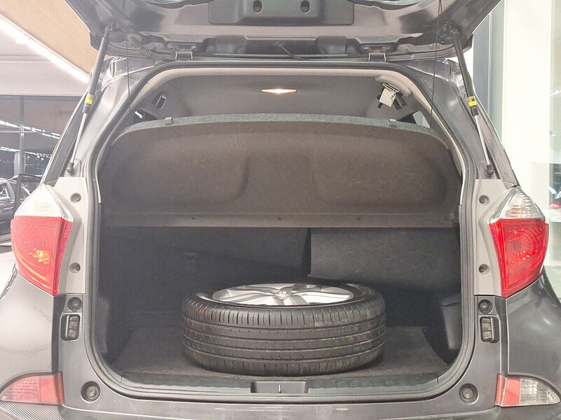 Toyota Verso-S vaihtoauto