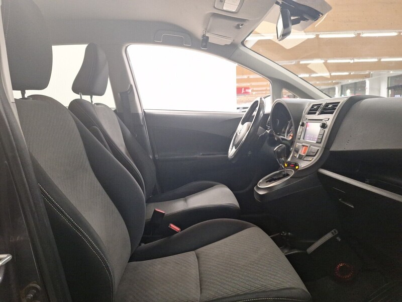 Toyota Verso-S vaihtoauto