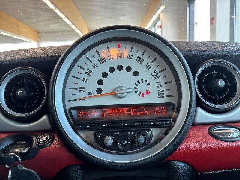 Mini Cooper vaihtoauto