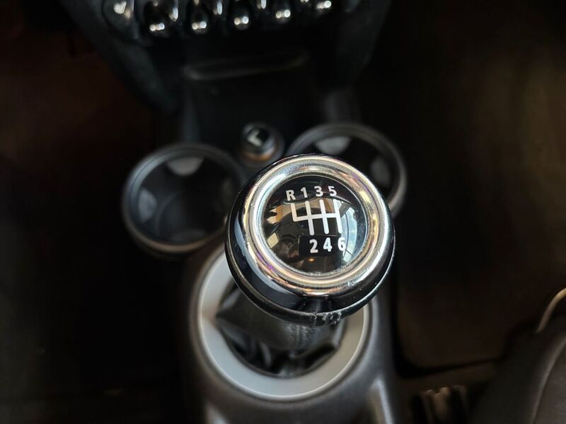 Mini Cooper vaihtoauto