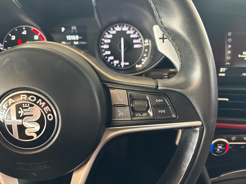 Alfa Romeo Giulia vaihtoauto