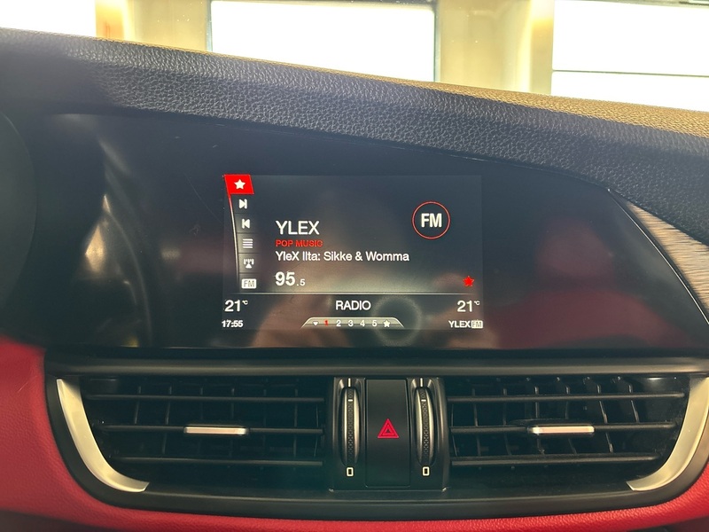 Alfa Romeo Giulia vaihtoauto