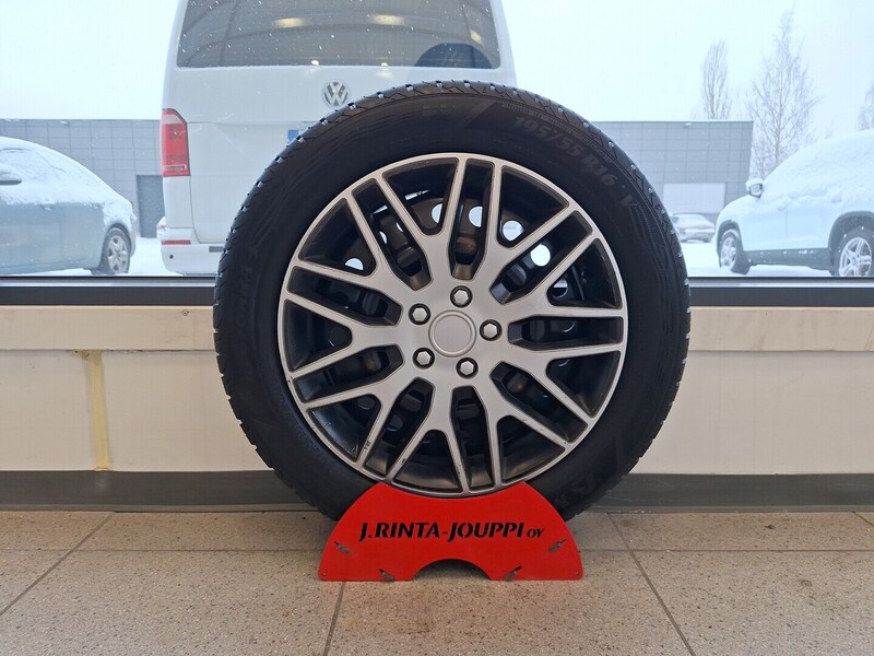 Nissan Micra vaihtoauto