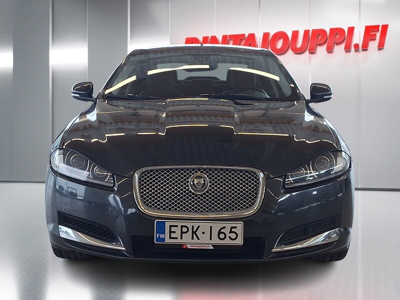 Jaguar XF vaihtoauto