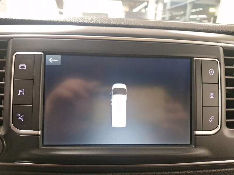 Opel Vivaro vaihtoauto