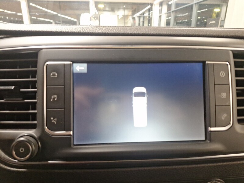 Opel Vivaro vaihtoauto