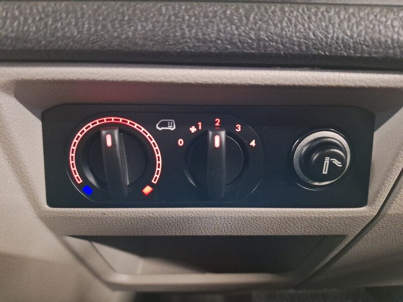 Volkswagen Transporter vaihtoauto