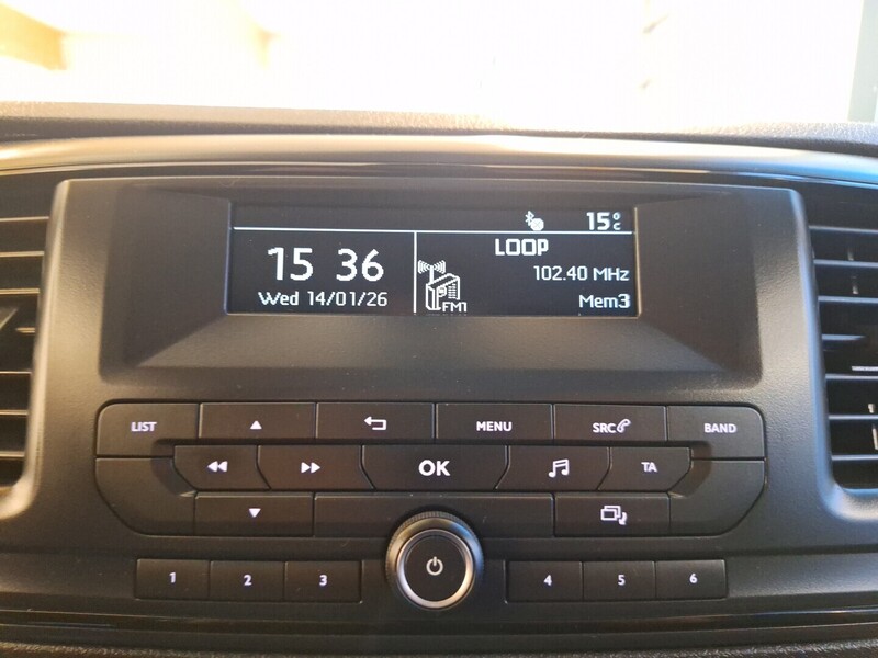 Opel Vivaro vaihtoauto