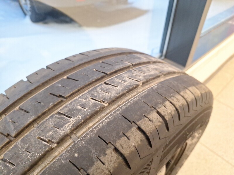 Opel Vivaro vaihtoauto