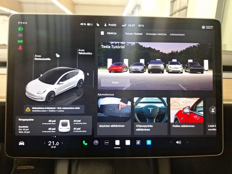 Tesla Model 3 vaihtoauto