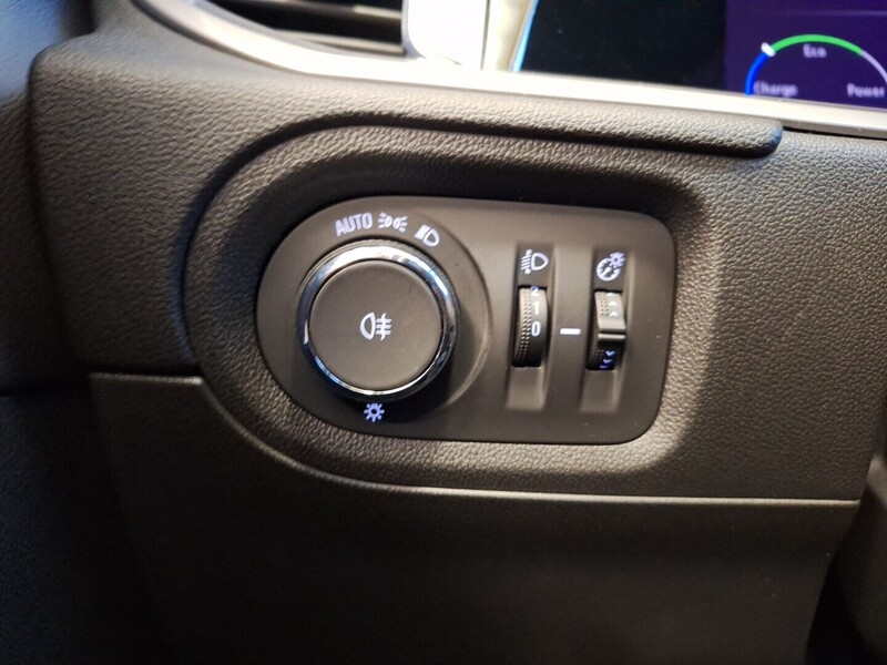 Opel Grandland vaihtoauto