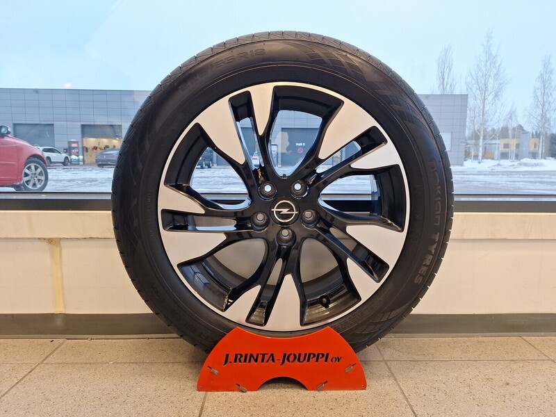 Opel Grandland vaihtoauto