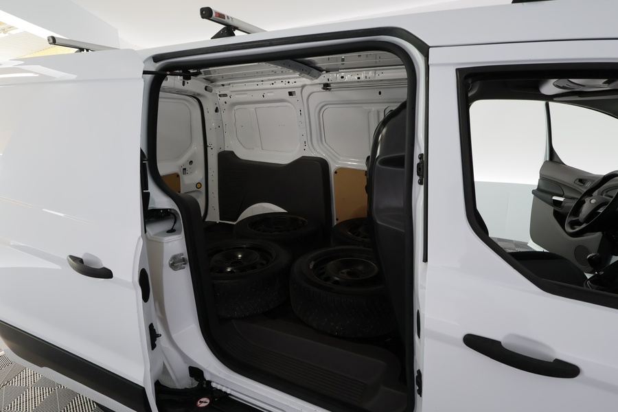 Ford Transit Connect vaihtoauto