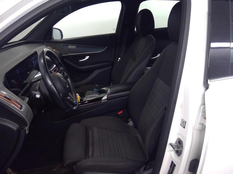 Mercedes-Benz EQC vaihtoauto