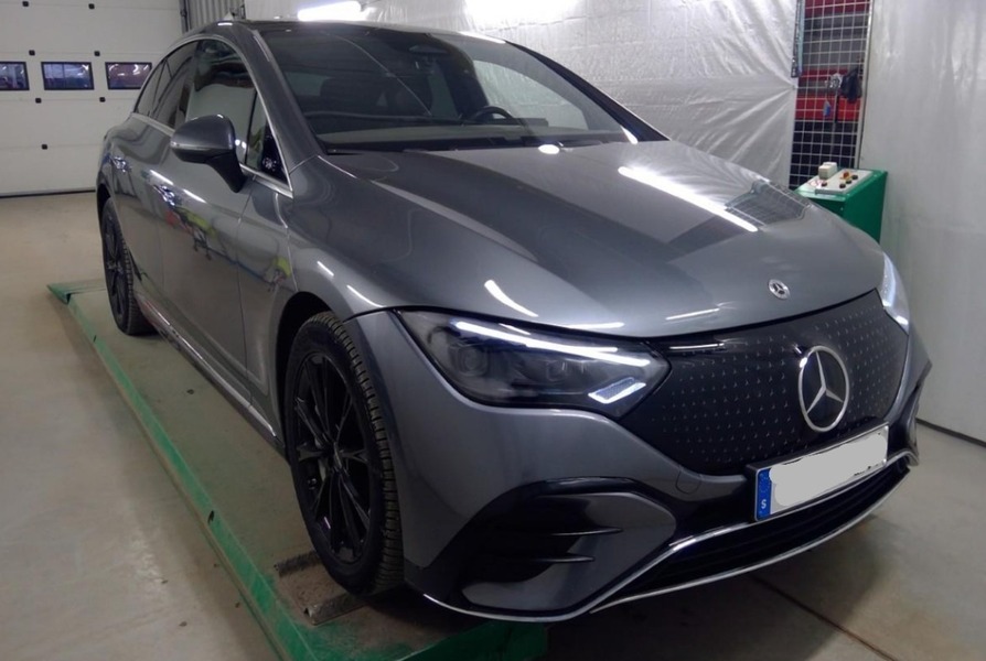Mercedes-Benz EQE vaihtoauto