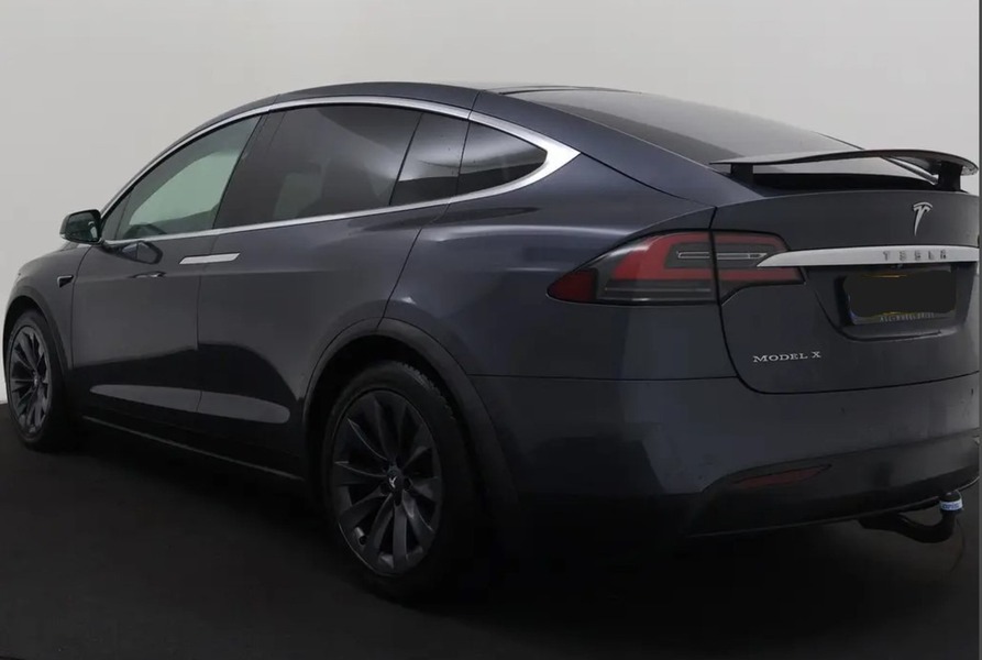 Tesla Model X vaihtoauto