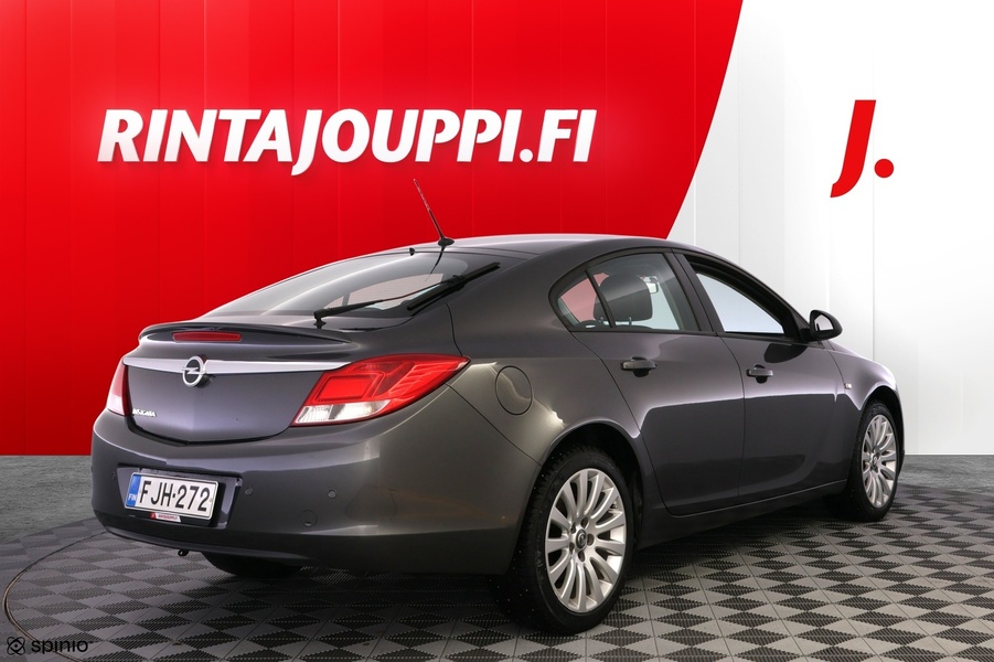 Opel Insignia vaihtoauto