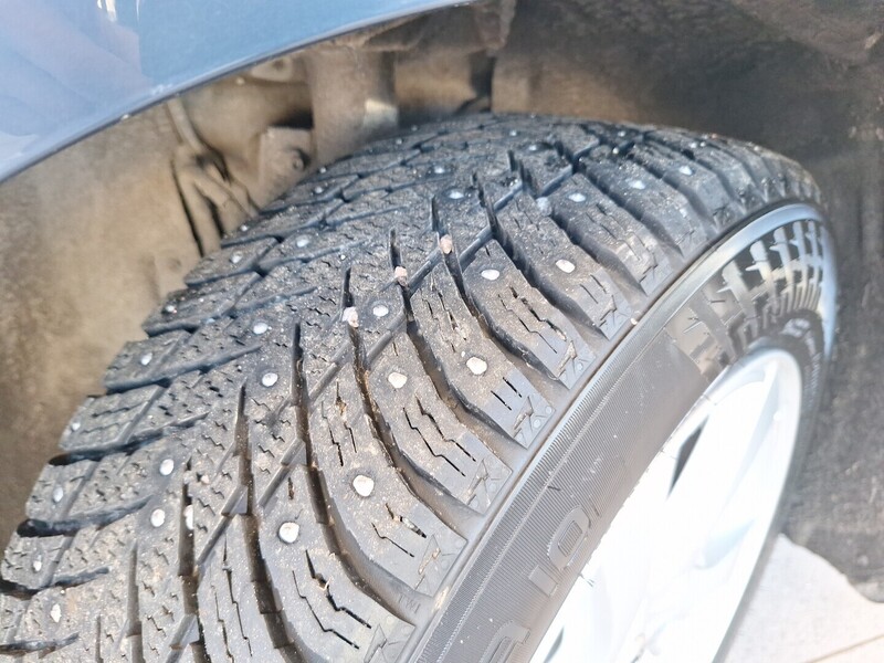 Volvo V40 Cross Country vaihtoauto