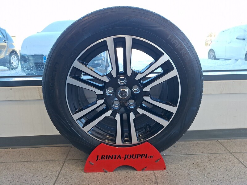 Volvo V40 Cross Country vaihtoauto