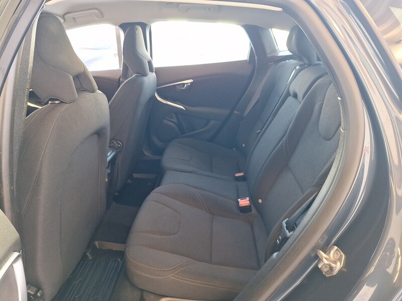 Volvo V40 Cross Country vaihtoauto