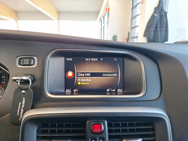 Volvo V40 Cross Country vaihtoauto