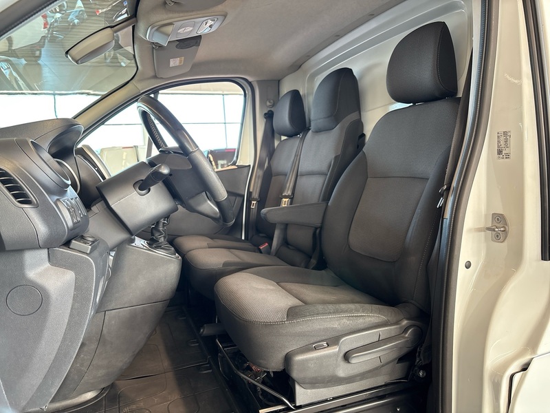 Renault Trafic vaihtoauto