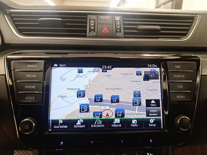 Skoda Superb vaihtoauto