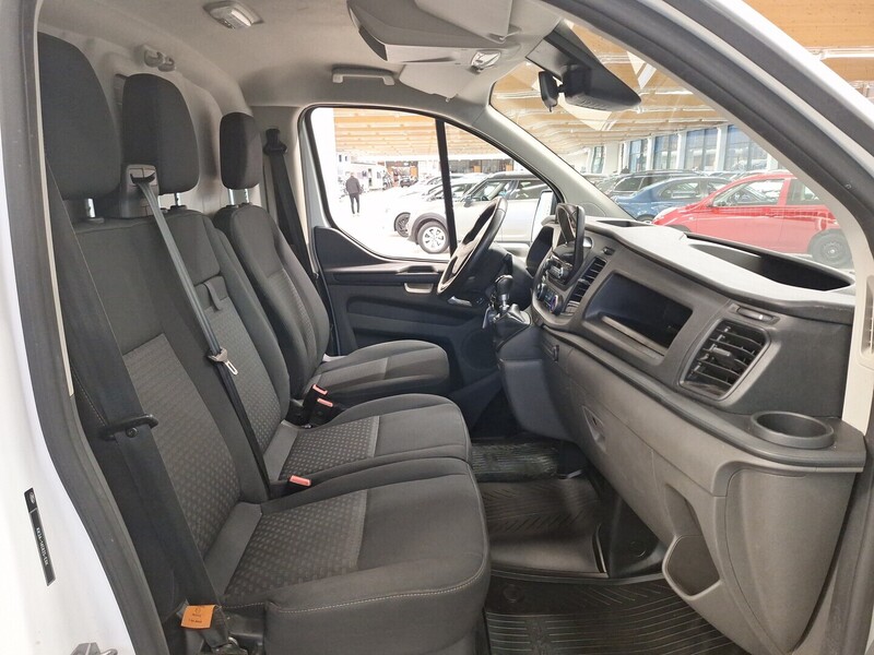 Ford Transit Custom vaihtoauto