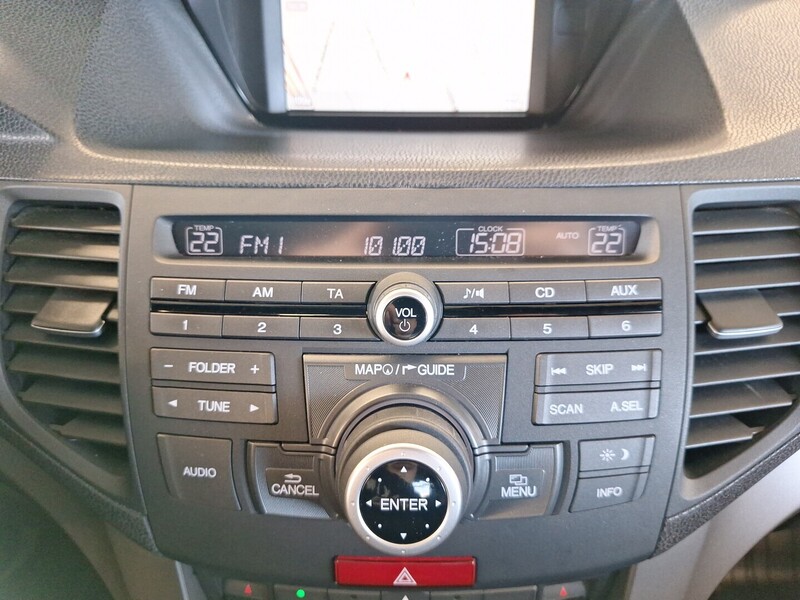 Honda Accord vaihtoauto