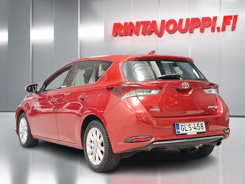 Toyota Auris vaihtoauto